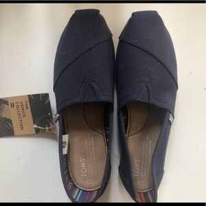 Toms, Navy Blue, Size 7